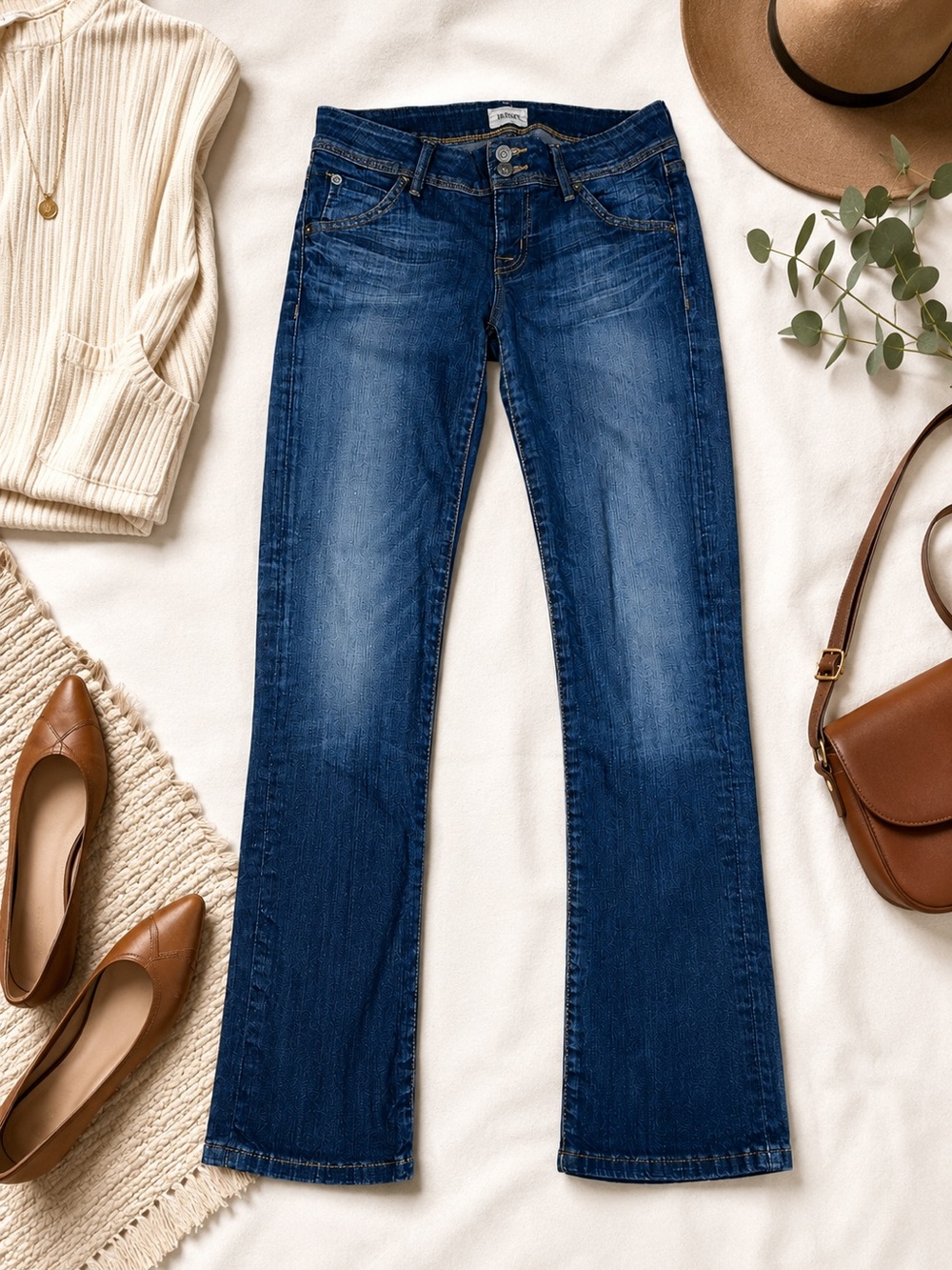 HUDSON Signature Bootcut Jeans – Medium Wash Stretch Denim – Size 27